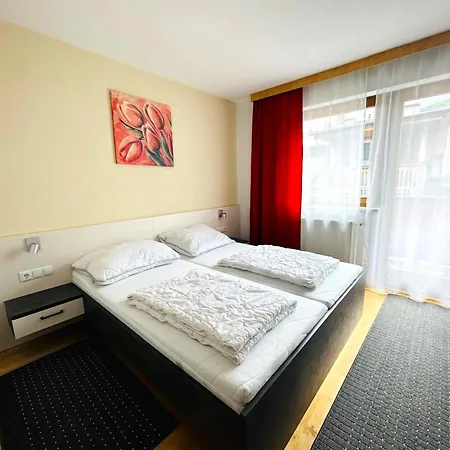 In Near Lift Holiday home Fuegen